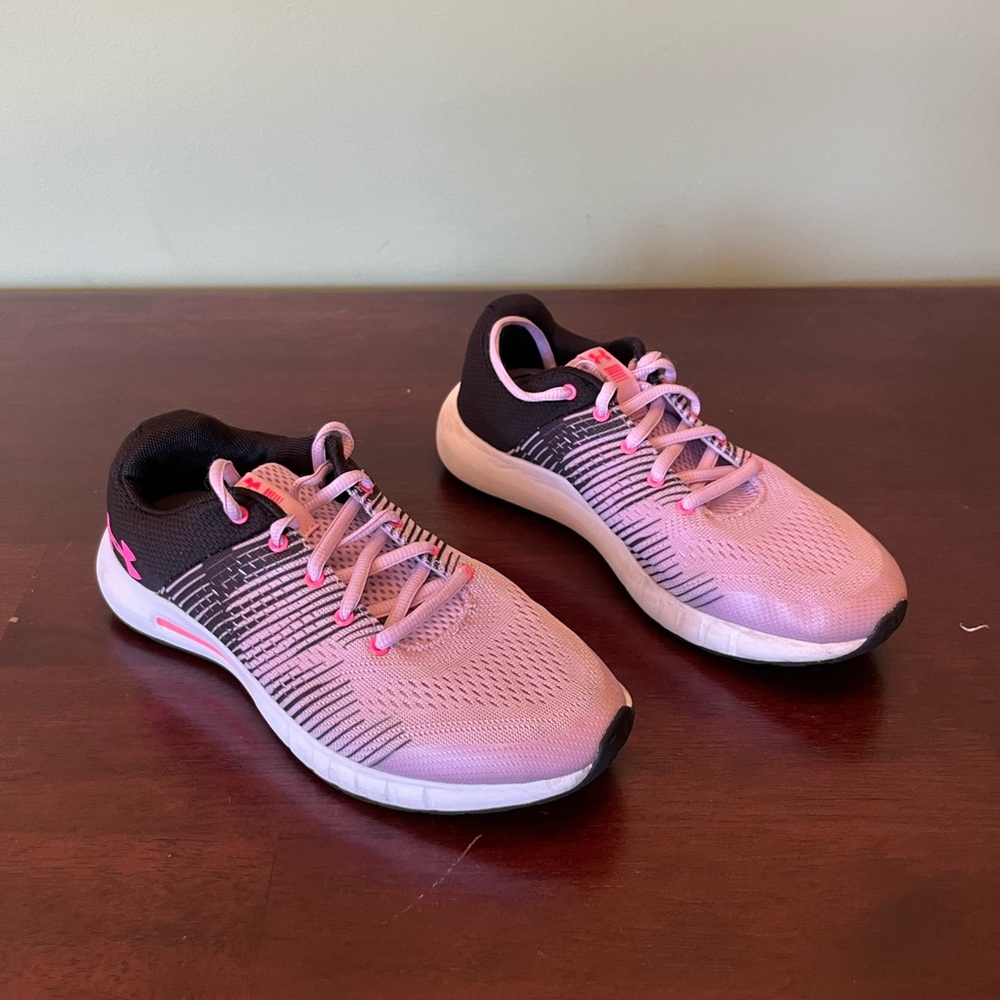 Girl’s Under Armour Shoes